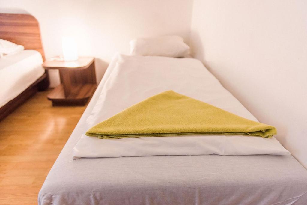 Lion Apartments In Historical Center, Bratislava Old Town Zewnętrze zdjęcie